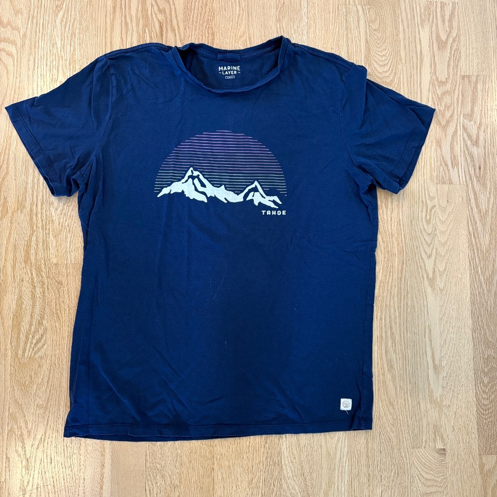 Marine Layer Men's Graphic T-shirt - MEDIUM/LARGE